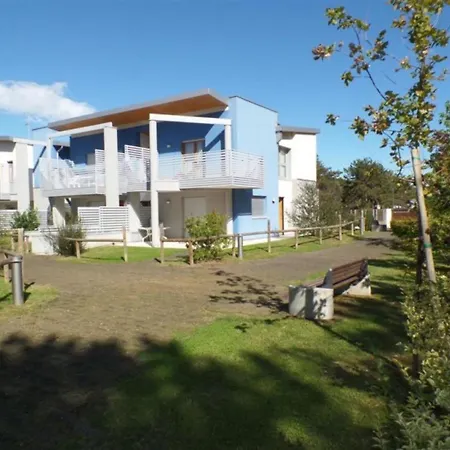 The Perfect Place For Guests Seeking Tranquility Apartment *
